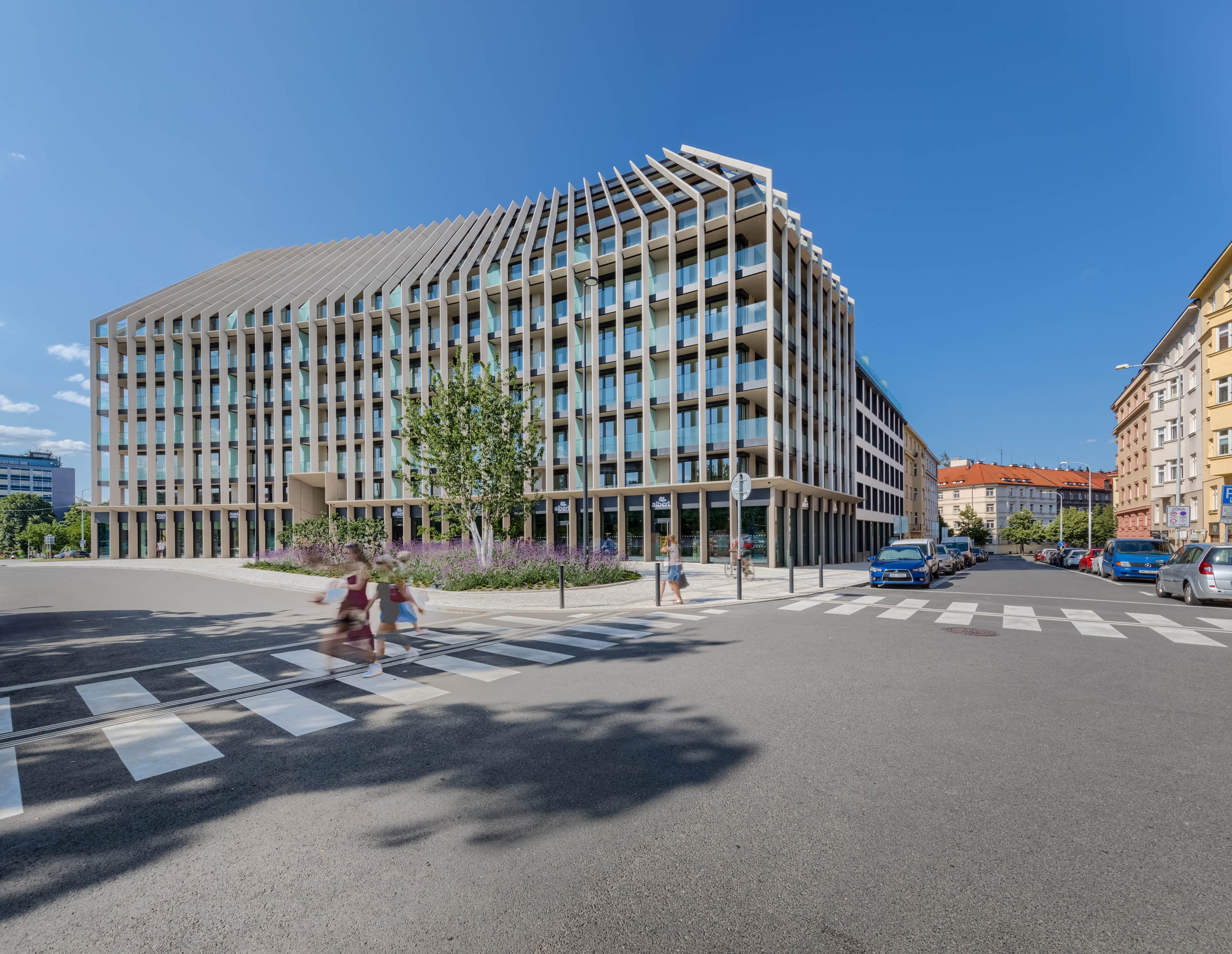 Referenční fotografie: Victoria Palace Červenec 2024 003.